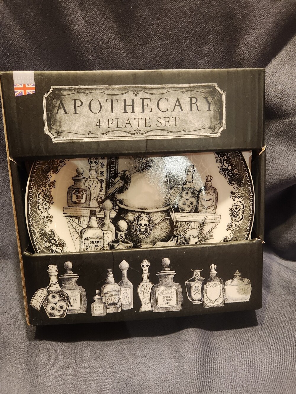Eaton Fine Dining Apothecary Halloween 4 Plate Set Microwave & Dishwasher Safe